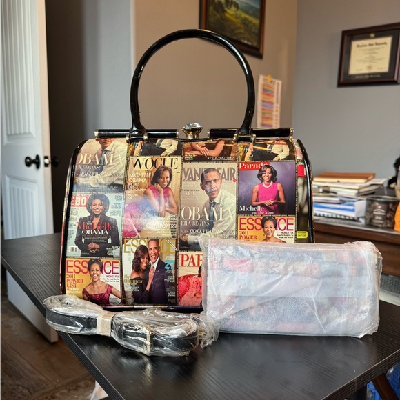 Handbag & Wallet Magazine Print Michelle & Barak Obama